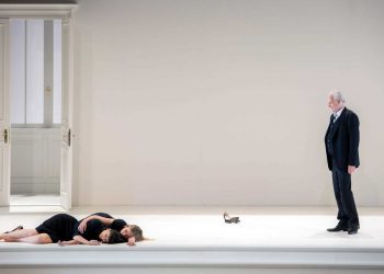 DANS UN RYTHME ENDIABLE