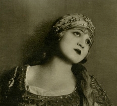 Les Fantômes de l’Opéra: Rosa Ponselle