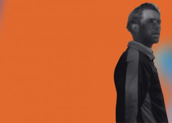 Arrêt Média : Carnet de voyage initiatique