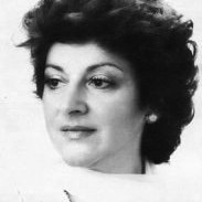 Une belle carrière internationale de chanteuse lyrique